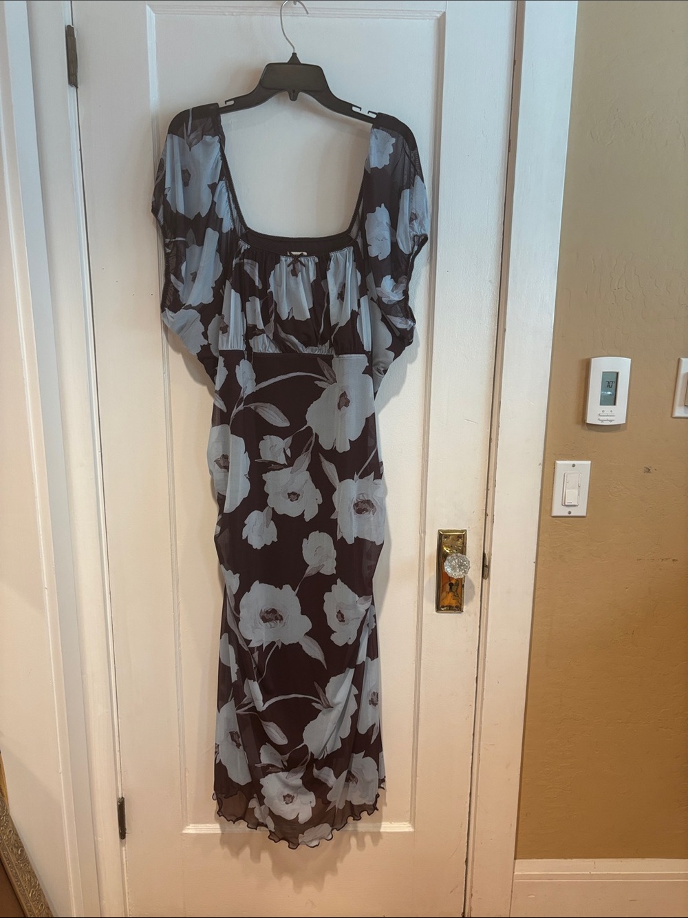 Maeve Brown Midi Dress with Light Blue Floral Print 3X